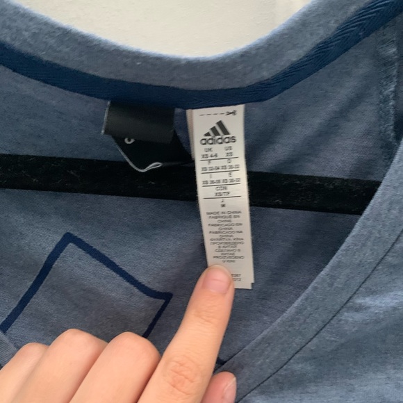 Adidas workout shirt - Picture 3 of 3